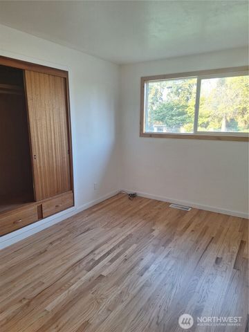 17953 48th Avenue S, Seatac, WA 98188