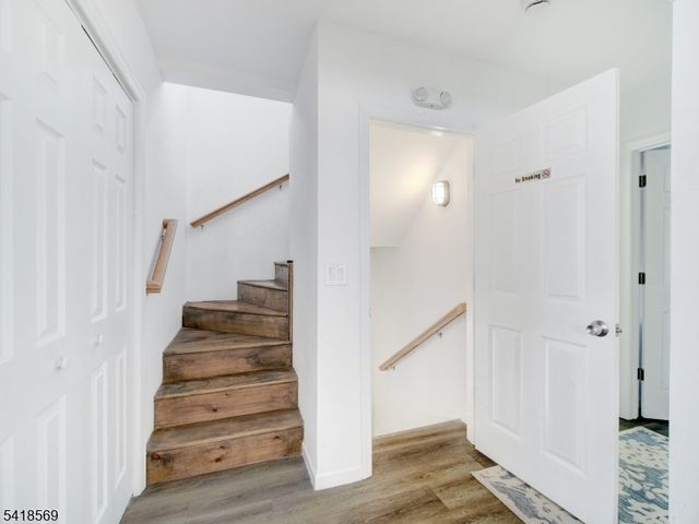 76 Amherst St, East Orange City, NJ 07018