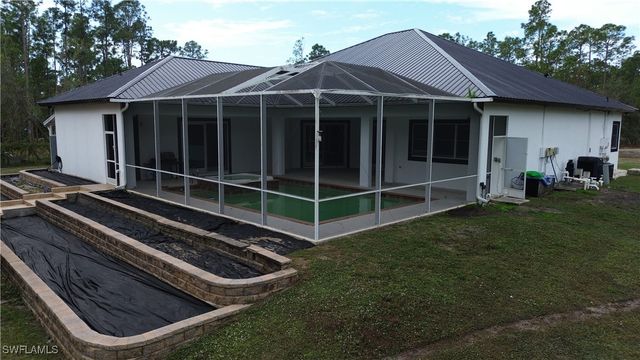 570 31st ST NW, Naples, FL 34120