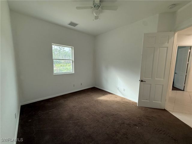 570 31st ST NW, Naples, FL 34120