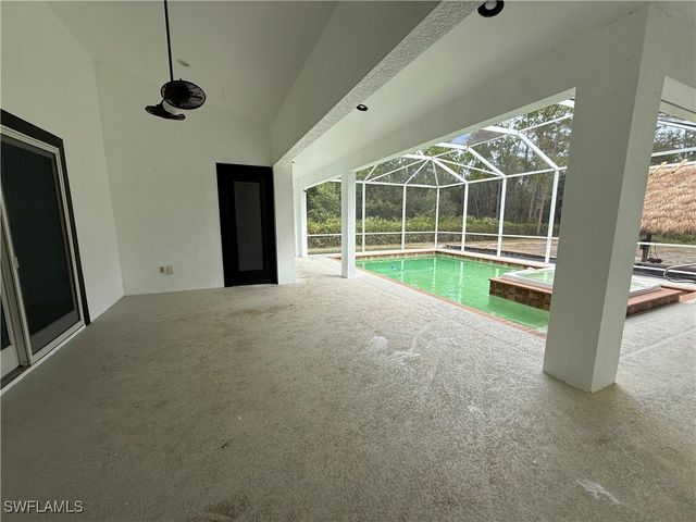 570 31st ST NW, Naples, FL 34120