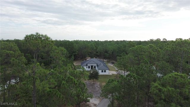 570 31st ST NW, Naples, FL 34120