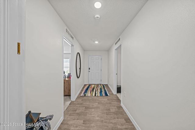 1107 Satin Road SW, Palm Bay, FL 32908