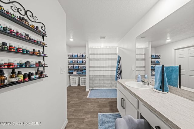 1107 Satin Road SW, Palm Bay, FL 32908