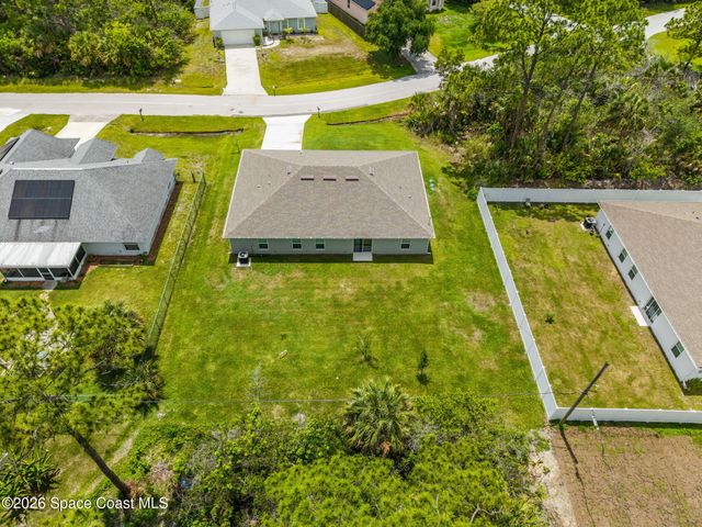 1107 Satin Road SW, Palm Bay, FL 32908