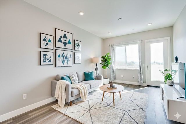 42111 Osgood Rd 519, Fremont, CA 94539