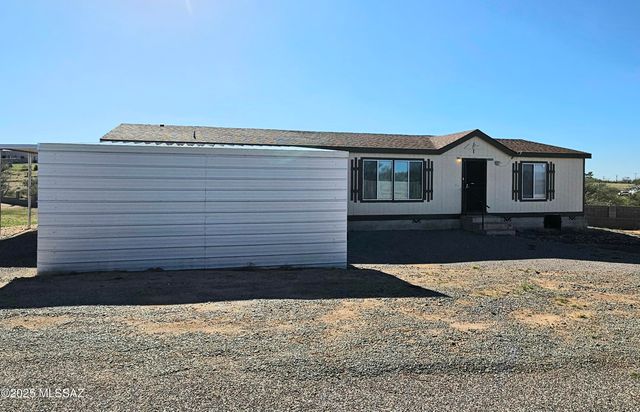 172 S Pima Lane, Benson, AZ 85602