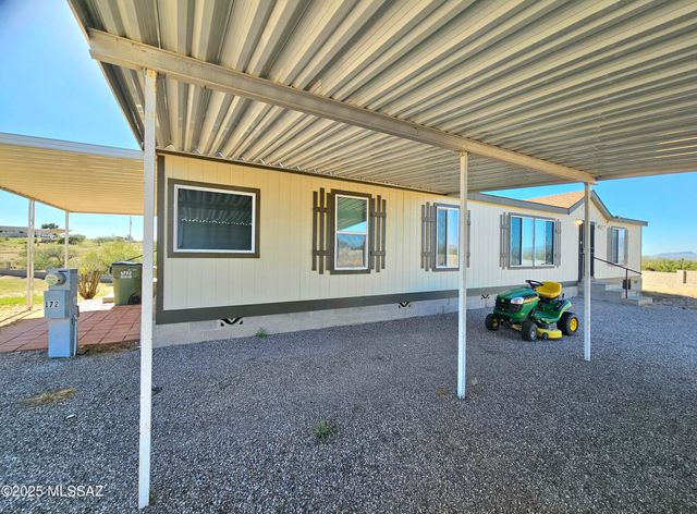 172 S Pima Lane, Benson, AZ 85602