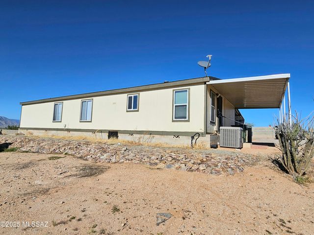 172 S Pima Lane, Benson, AZ 85602