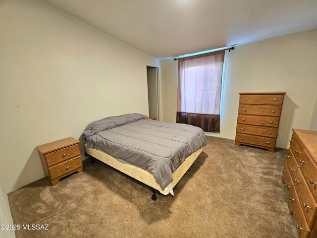 172 S Pima Lane, Benson, AZ 85602