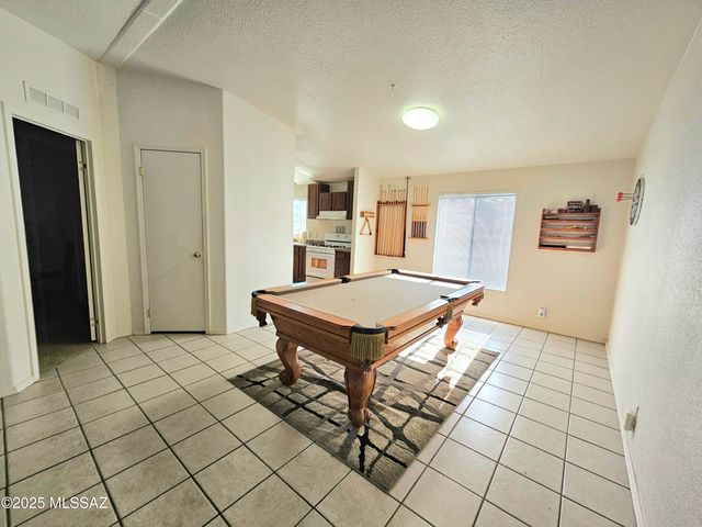 172 S Pima Lane, Benson, AZ 85602