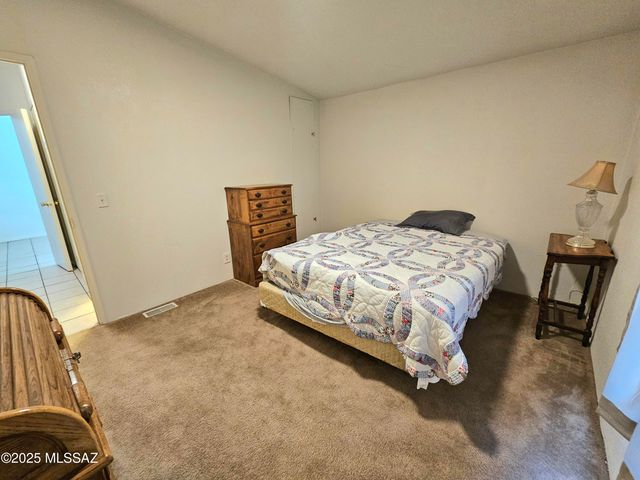 172 S Pima Lane, Benson, AZ 85602