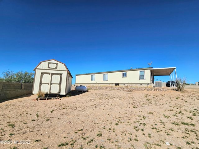 172 S Pima Lane, Benson, AZ 85602