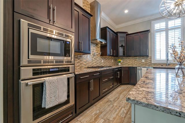653 E JACKSON STREET, Orlando, FL 32801