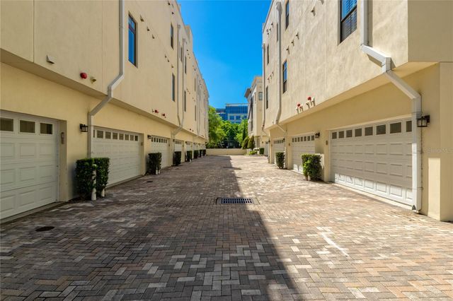 653 E JACKSON STREET, Orlando, FL 32801