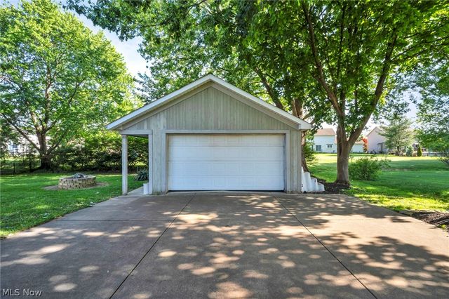 4102 Manchester Road, Perry, OH 44081