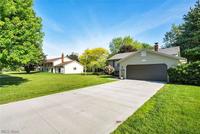 4102 Manchester Road, Perry, OH 44081