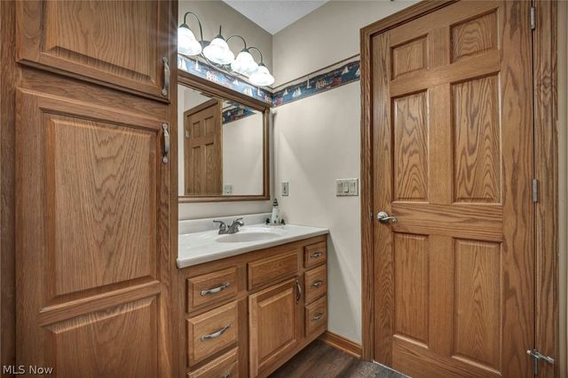4102 Manchester Road, Perry, OH 44081
