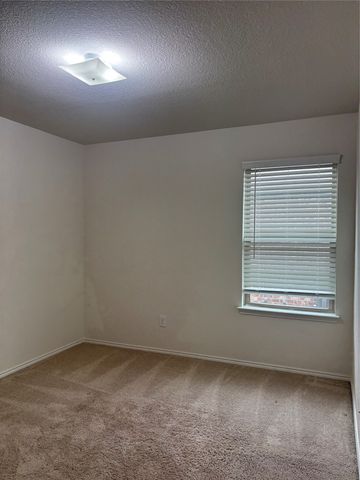 2065 Alamandine Avenue, Cross Roads, TX 76227