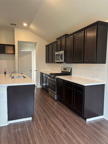 2065 Alamandine Avenue, Cross Roads, TX 76227