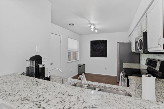 7205 S Gaylord Street F15, Centennial, CO 80122