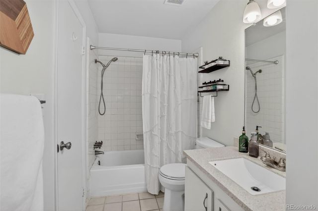 7205 S Gaylord Street F15, Centennial, CO 80122