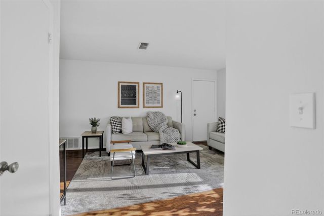 7205 S Gaylord Street F15, Centennial, CO 80122