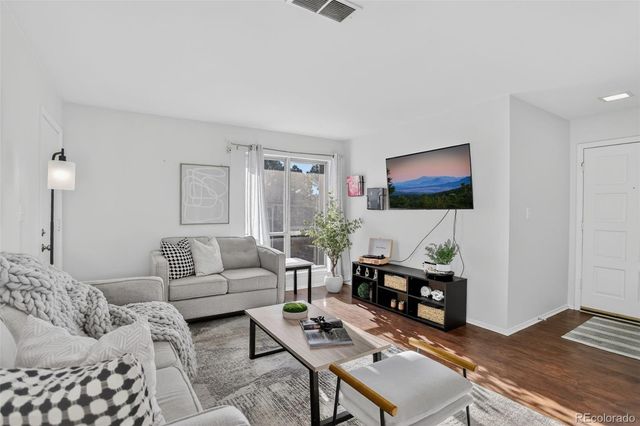 7205 S Gaylord Street F15, Centennial, CO 80122