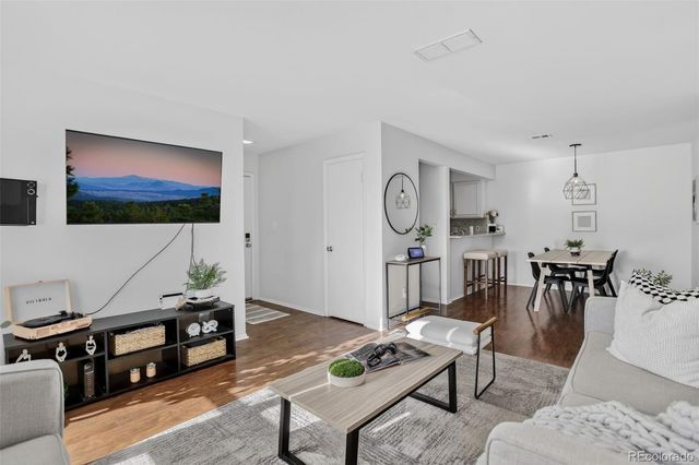 7205 S Gaylord Street F15, Centennial, CO 80122