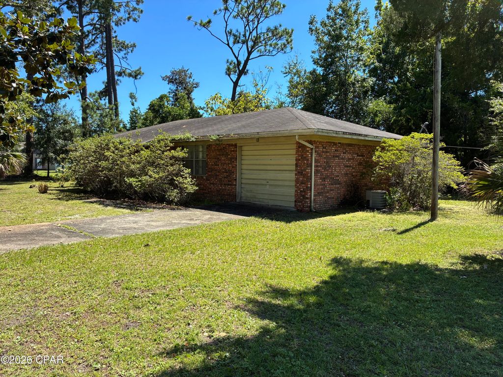 Image 9 of property listing at 1925 Cauley Avenue, Panama City Beach, FL 32407