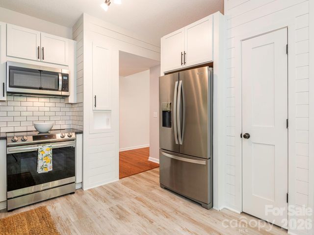 1300 Copper Creek Lane, Fort Mill, SC 29715