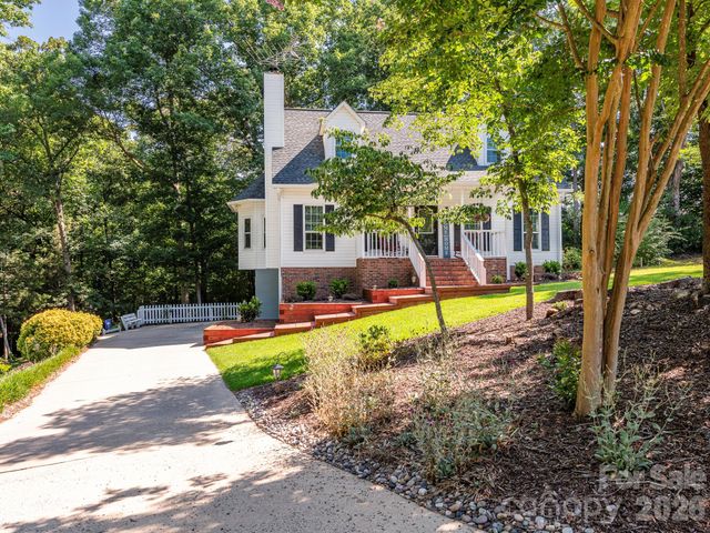 1300 Copper Creek Lane, Fort Mill, SC 29715