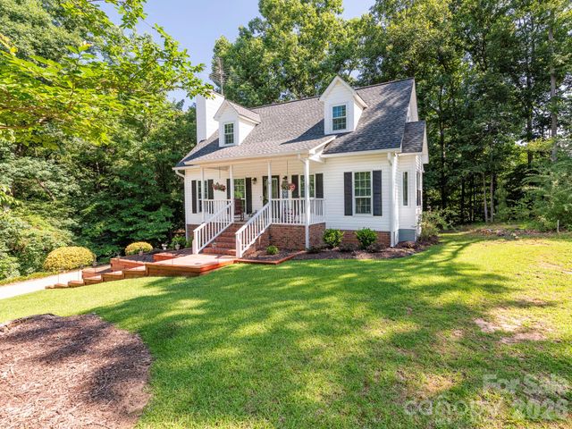 1300 Copper Creek Lane, Fort Mill, SC 29715