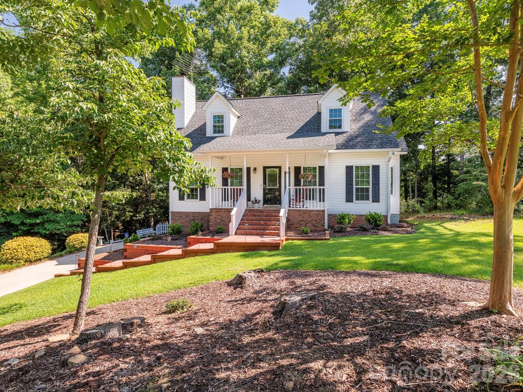 1300 Copper Creek Lane, Fort Mill, SC 29715