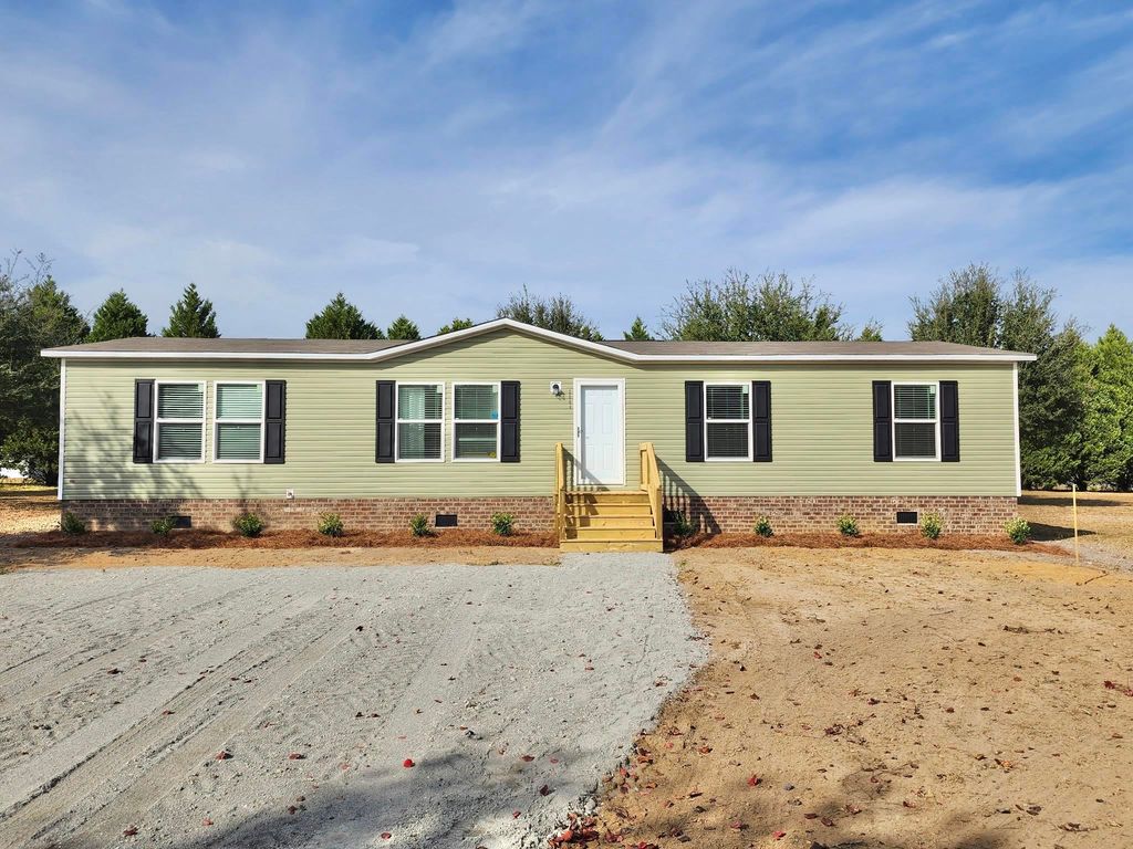 2000 Warren's Loop, Marion, SC 29571 — exterior