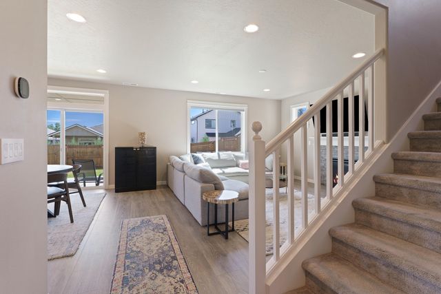 61364 SE Matthew Street, Bend, OR 97702