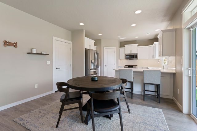 61364 SE Matthew Street, Bend, OR 97702