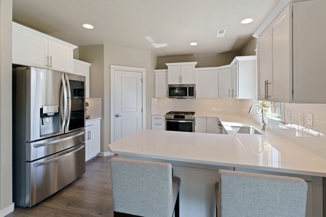 61364 SE Matthew Street, Bend, OR 97702