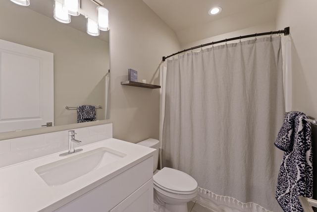 61364 SE Matthew Street, Bend, OR 97702