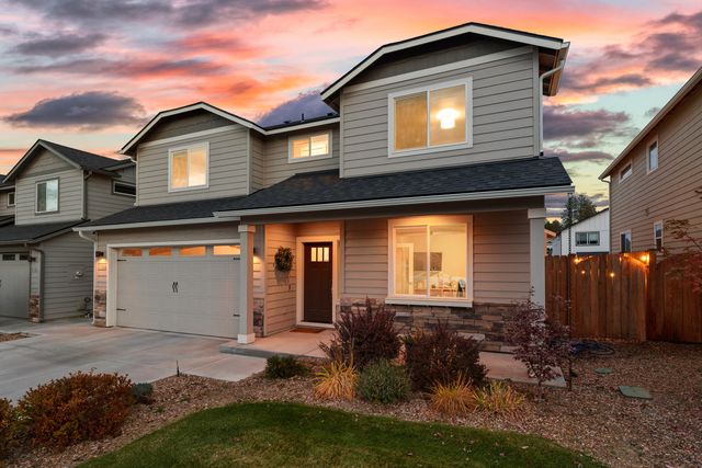 61364 SE Matthew Street, Bend, OR 97702