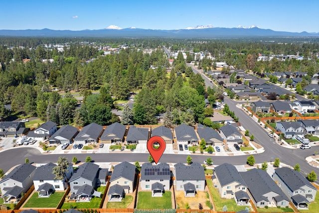 61364 SE Matthew Street, Bend, OR 97702