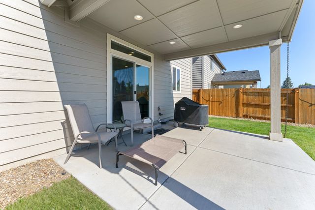 61364 SE Matthew Street, Bend, OR 97702