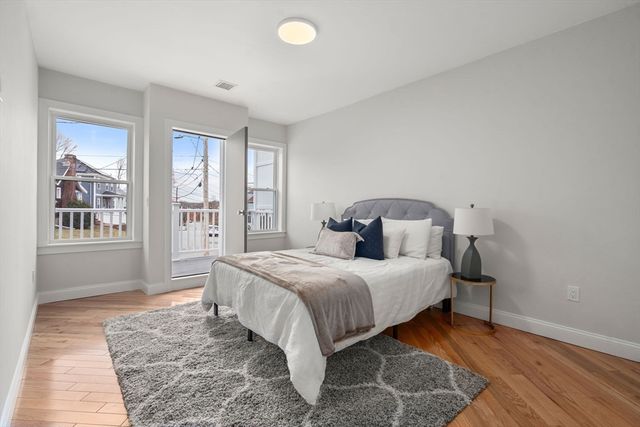 54 Indiana Terrace 54, Newton, MA 02464