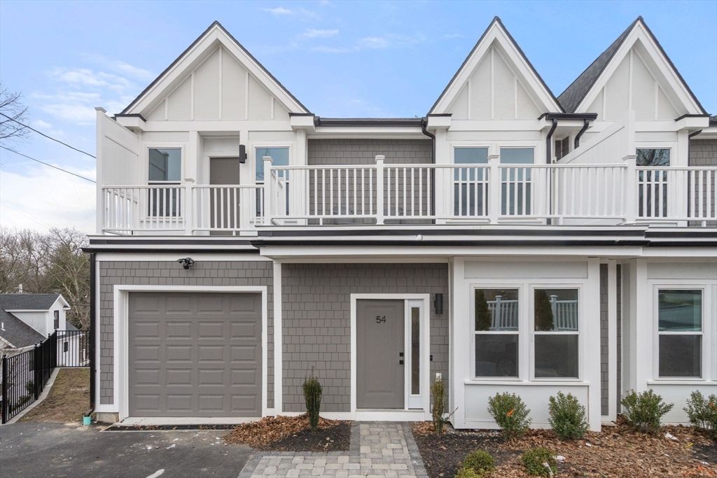54 Indiana Terrace 54, Newton, MA 02464
