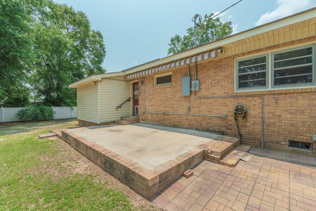 61 Bignon Street, Barnwell, SC 29812