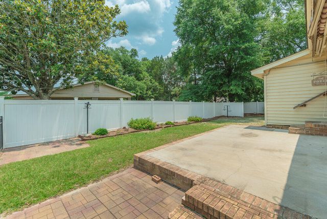 61 Bignon Street, Barnwell, SC 29812