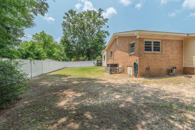 61 Bignon Street, Barnwell, SC 29812