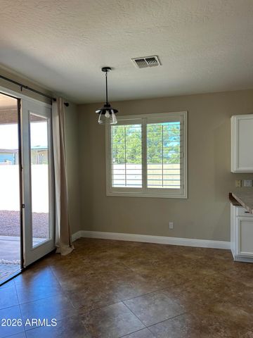 7024 S CLAIBORNE Avenue, Gilbert, AZ 85298