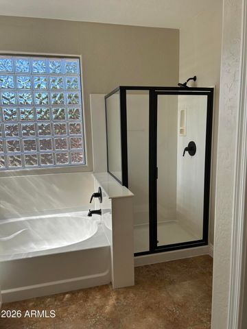 7024 S CLAIBORNE Avenue, Gilbert, AZ 85298