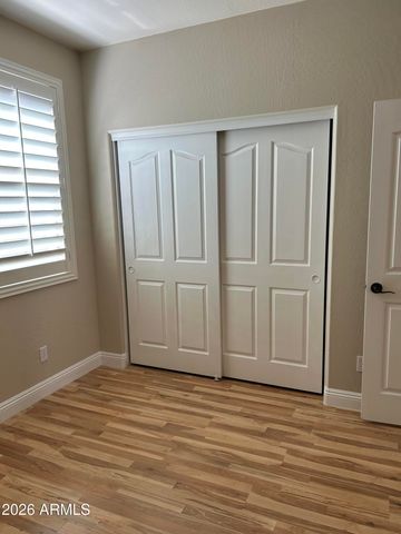 7024 S CLAIBORNE Avenue, Gilbert, AZ 85298